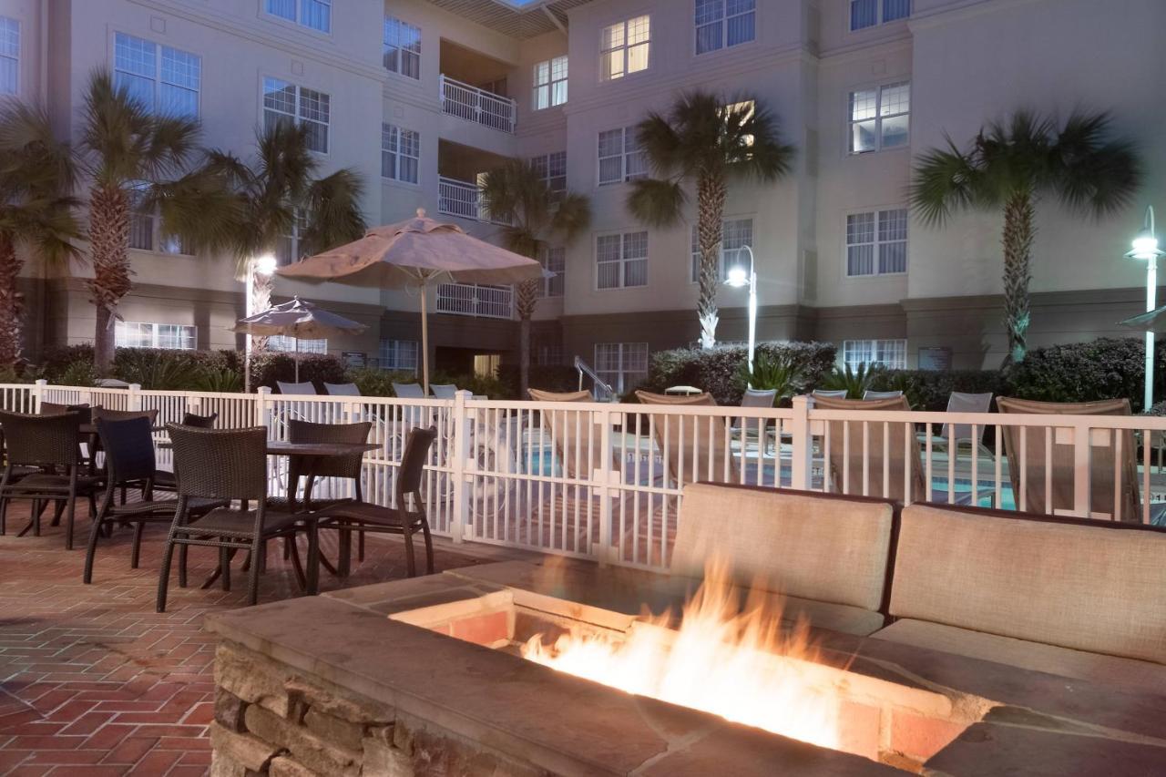Riverview Hotel 3*